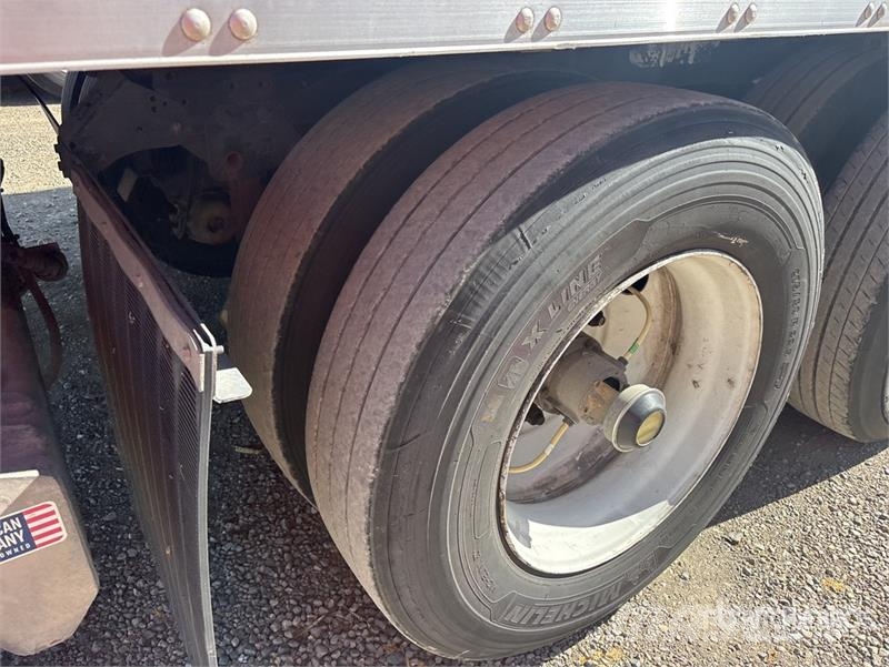 Utility 53 ft x 96 in T/A Van Trailer Dengtos priekabos