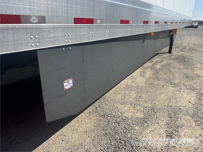 Utility 53 ft x 96 in T/A Van Trailer Dobozos pótkocsik