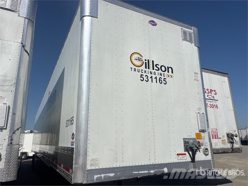 Utility 53 ft x 96 in T/A Van Trailer Dobozos pótkocsik