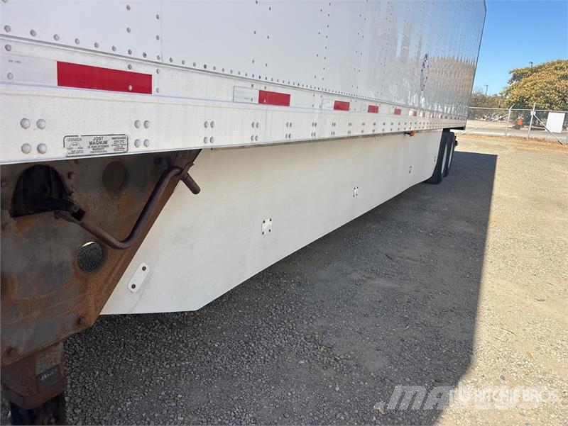 Utility 53 ft x 96 in T/A Van Trailer Dengtos priekabos