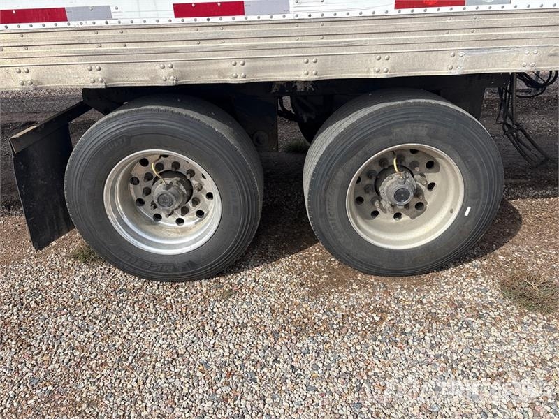 Utility 57 ft x 102 in T/A Van Trailer Dengtos priekabos