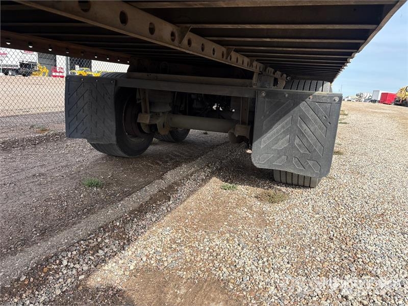 Utility 57 ft x 102 in T/A Van Trailer Dengtos priekabos