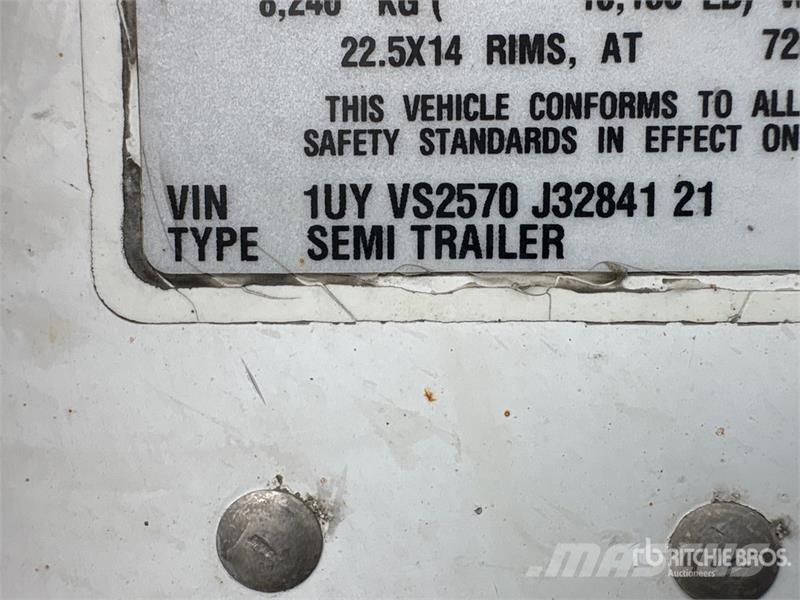 Utility 57 ft x 102 in T/A Van Trailer Furgons