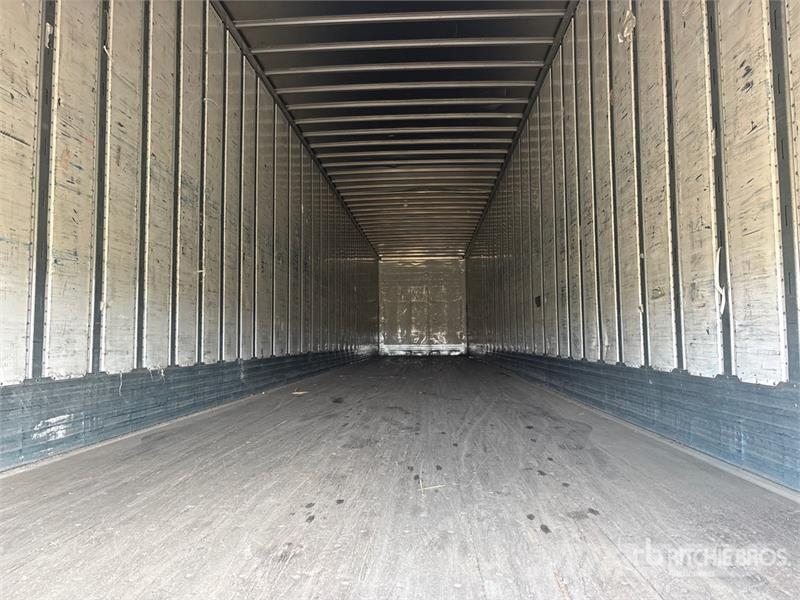 Utility 57 ft x 102 in T/A Van Trailer Furgons