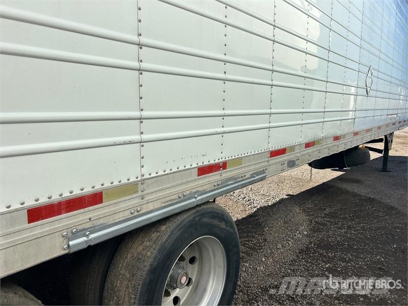 Utility DDT 53 ft x 102 in T/A Refrigerated Trailer Piekabes ar temperatūras kontroli