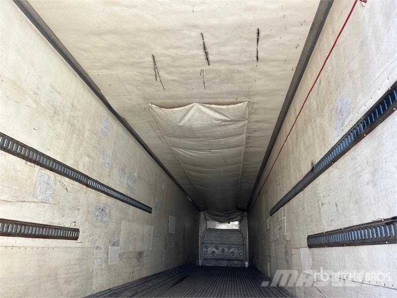 Utility DDT 53 ft x 102 in T/A Refrigerated Trailer Piekabes ar temperatūras kontroli