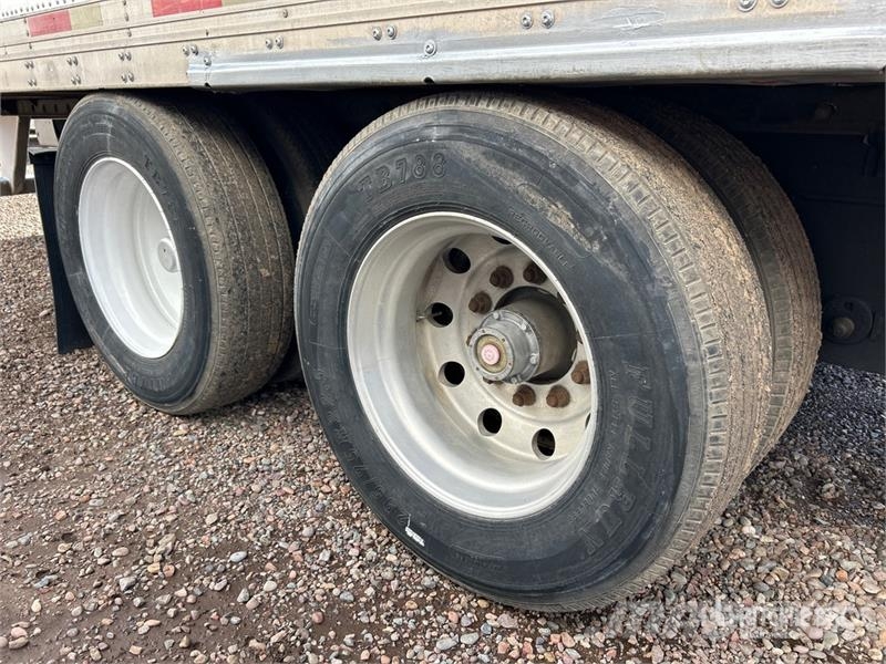 Utility DDT 53 ft x 102 in T/A Refrigerated Trailer Piekabes ar temperatūras kontroli