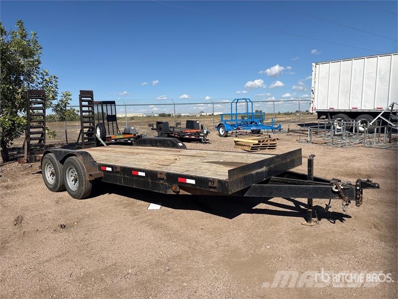 Utility EQ82X20HD 20 ft T/A Equipment Trailer Autotransporter prikolice