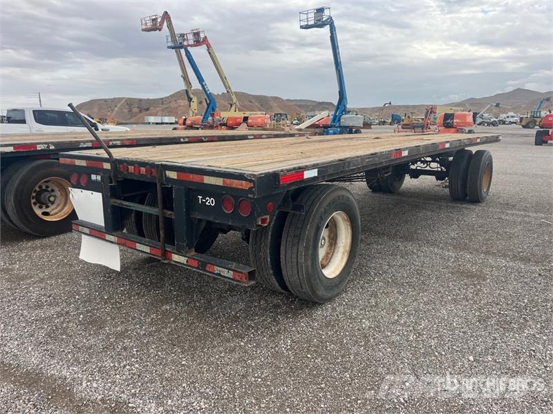 Utility FF2C 27 ft T/A Flatbed Trailer Flatbed/Dropside trailers