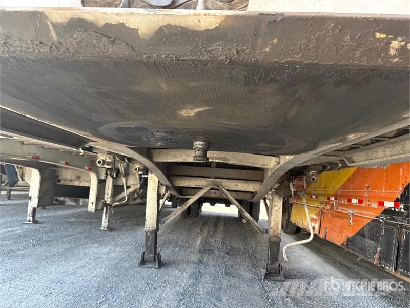 Utility FS2CHE-TL 46 ft T/A Curtain Side Trailer Przyczepy firanki