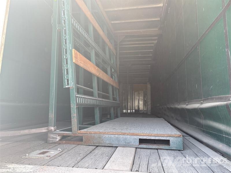 Utility FS2CHE-TL 46 ft T/A Curtain Side Trailer Przyczepy firanki