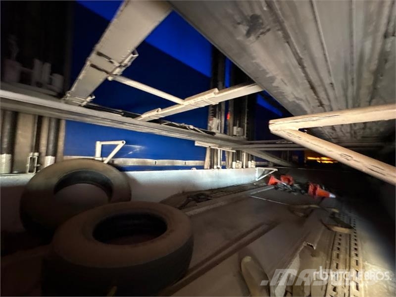 Utility T/A 8 Car Enclosed Car Carrier Trailer Araç nakil yari çekicileri