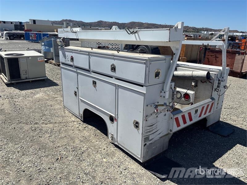 Utility Truck Body Diger aksam