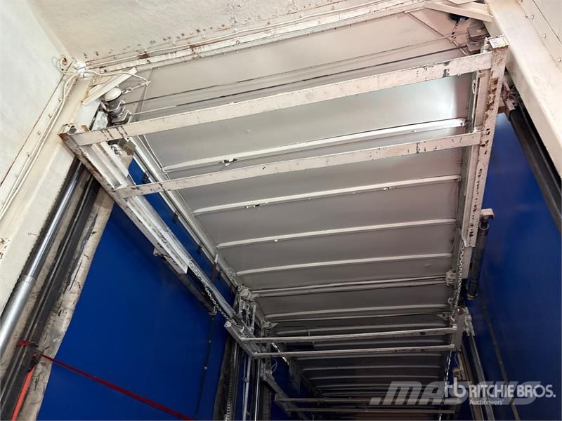 Utility TS2CDH T/A 8 Car Enclosed Car Carrier Trailer Araç nakil yari çekicileri