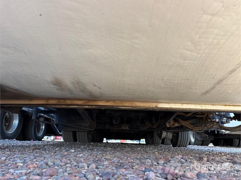 Utility TS2CDH T/A 8 Car Enclosed Car Carrier Trailer Araç nakil yari çekicileri