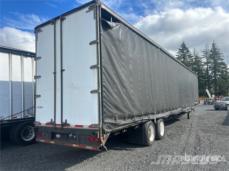 Utility TS2CDHE 53 ft T/A Curtain Side Trailer مقطورات بغطاء جانبي