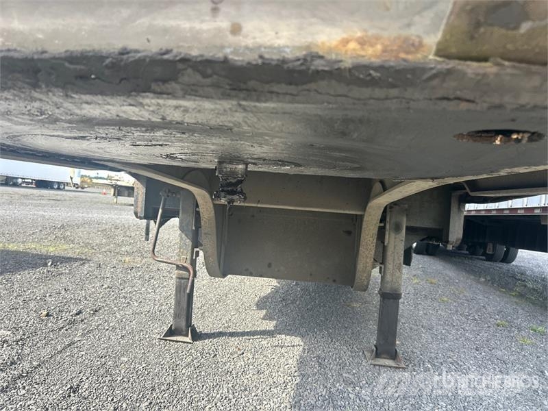 Utility TS2CDHE 53 ft T/A Curtain Side Trailer مقطورات بغطاء جانبي
