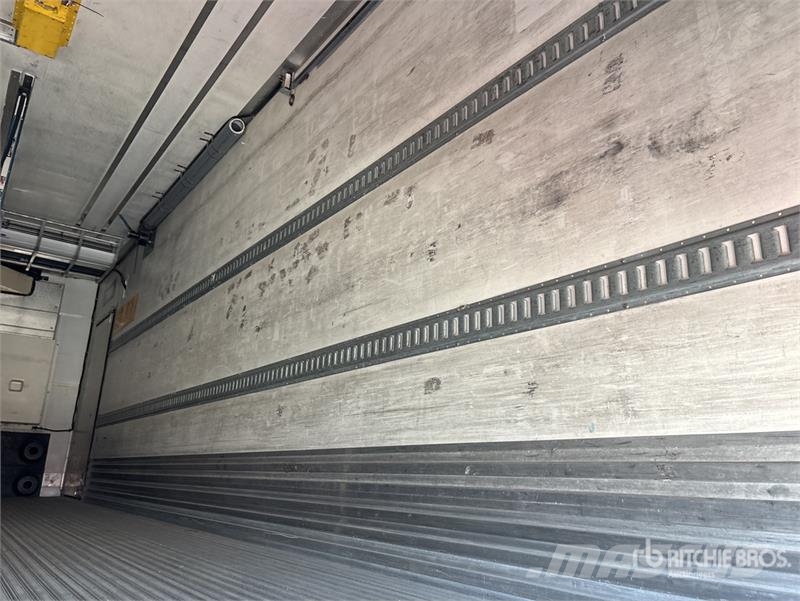 Utility VS1RA 29 ft x 102 in S/A Refrigerated Trailer Temperature controlled semi-trailers