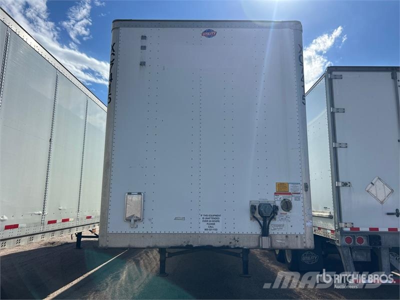 Utility VS2DX Gesloten opbouw trailers