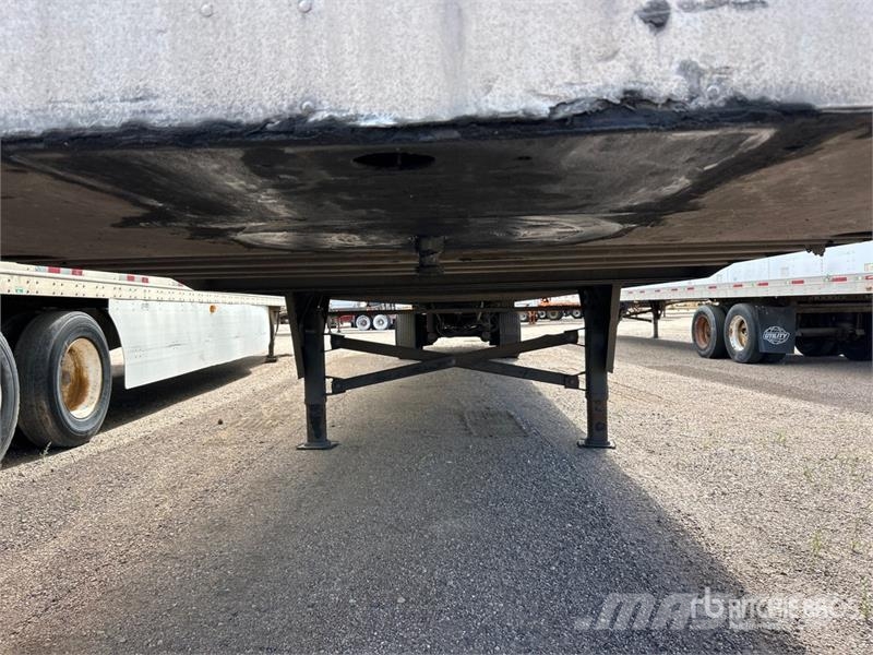 Utility VS2DX Gesloten opbouw trailers