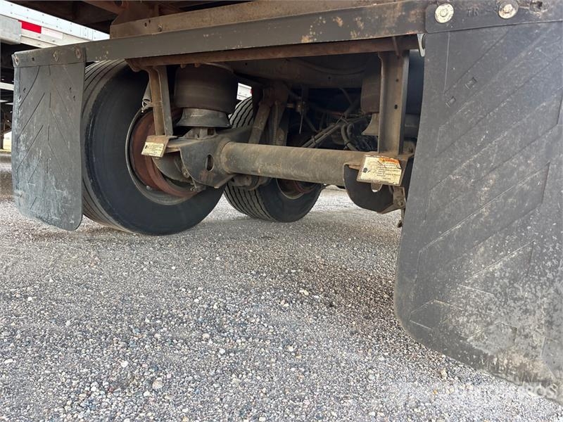 Utility VS2DX Box body trailers