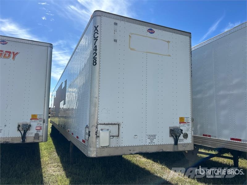 Utility VS2DX Box body trailers
