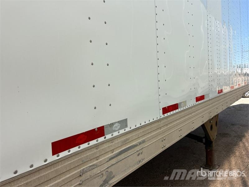 Utility VS2DX Gesloten opbouw trailers