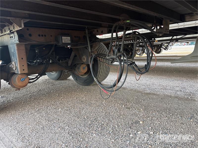 Utility VS2DX Box body trailers
