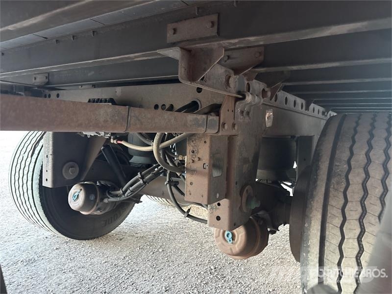 Utility VS2DX Box body trailers