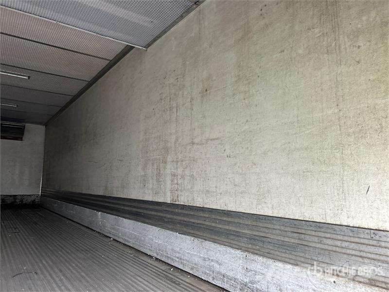 Utility VS2RA 36 ft x 102 in T/A Refrigerated Trailer Semi Reboques Isotérmicos