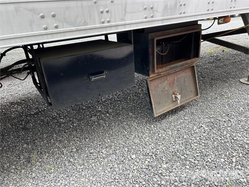 Utility VS2RA 36 ft x 102 in T/A Refrigerated Trailer Semi Reboques Isotérmicos