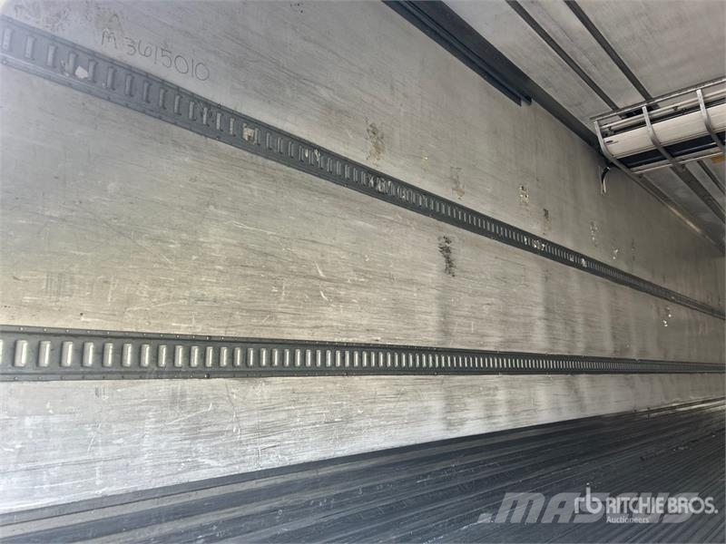 Utility VS2RA 36 ft x 102 in T/A Multi -Temp Refrigerated  Semirremolques de temperatura controlada