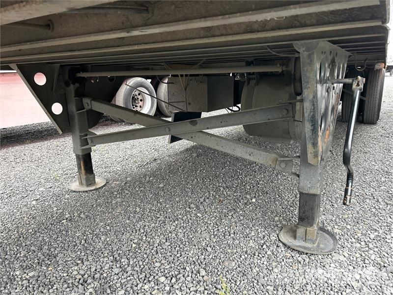 Utility VS2RA 36 ft x 102 in T/A Refrigerated Trailer Semi Reboques Isotérmicos