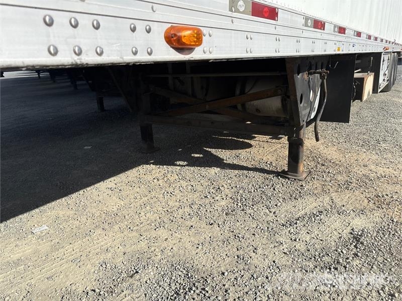 Utility VS2RA 48 ft T/A Refrigerated Trailer 冷凍冷蔵トレーラー