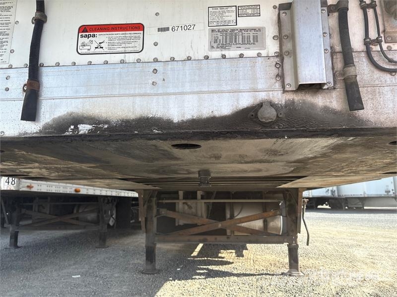 Utility VS2RA 48 ft T/A Refrigerated Trailer 冷凍冷蔵トレーラー