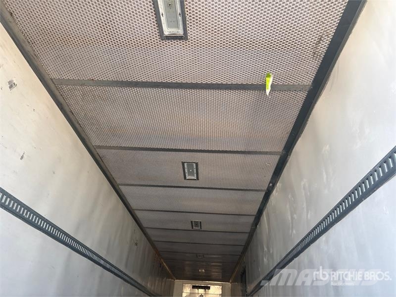 Utility VS2RA 48 ft T/A Refrigerated Trailer 保温半挂车