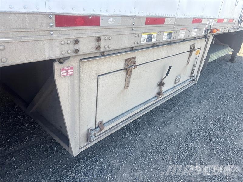 Utility VS2RA 48 ft T/A Refrigerated Trailer 保温半挂车