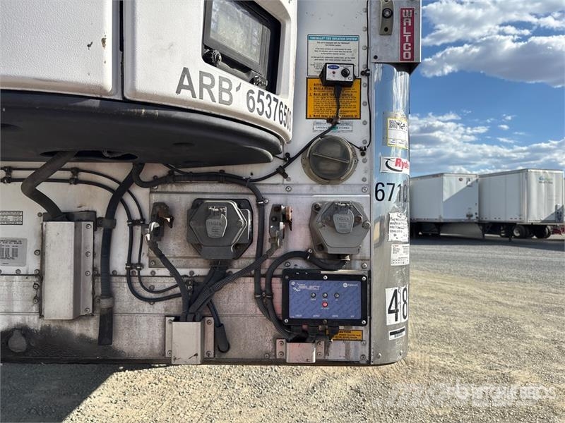 Utility VS2RA 48 ft T/A Refrigerated Trailer 冷凍冷蔵トレーラー