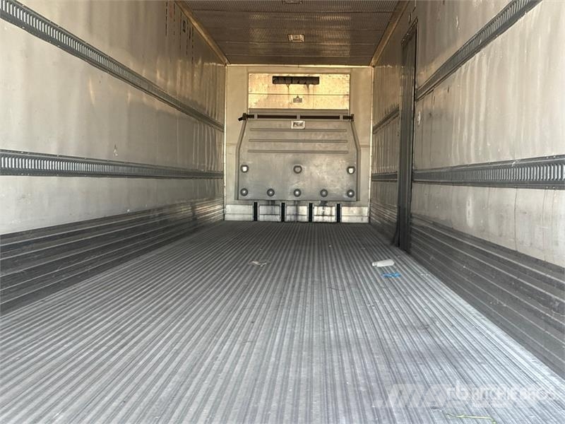 Utility VS2RA 48 ft T/A Refrigerated Trailer 保温半挂车