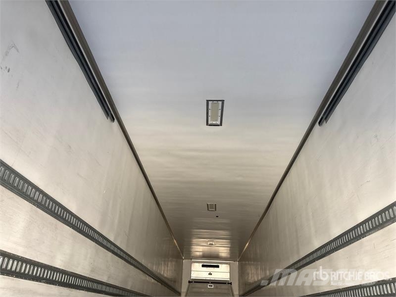 Utility VS2RA 48 ft T/A Refrigerated Trailer Hladilne polprikolice