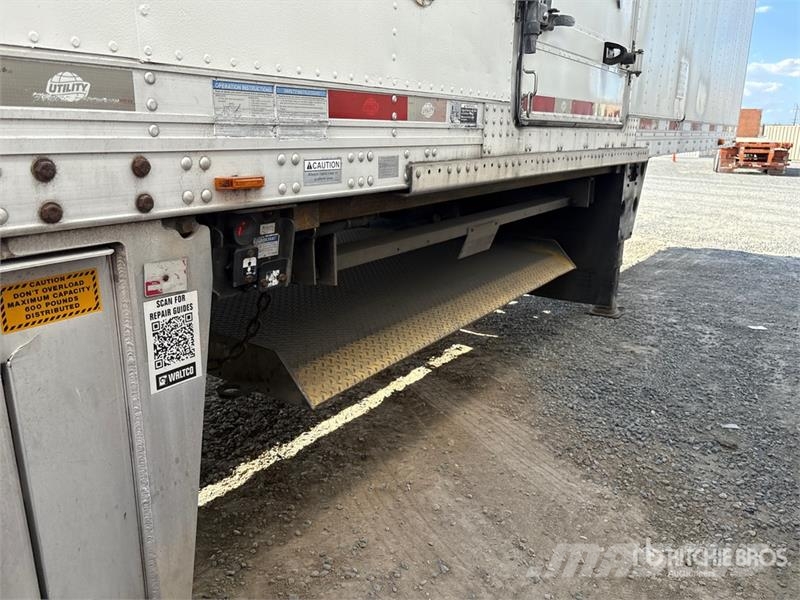 Utility VS2RA 48 ft T/A Refrigerated Trailer 冷凍冷蔵トレーラー