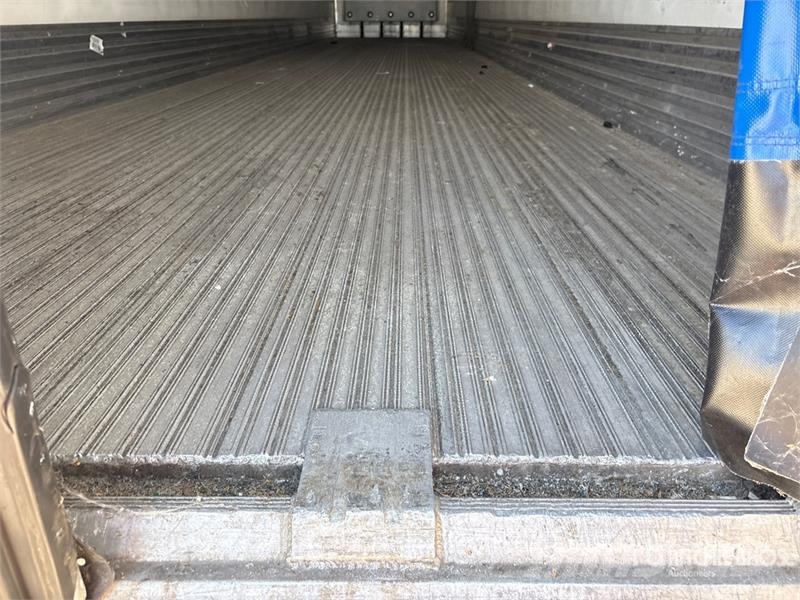 Utility VS2RA 48 ft x 102 in T/A Refrigerated Trailer Hladilne polprikolice