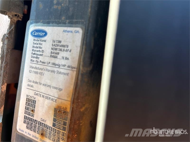 Utility VS2RA 48 ft x 102 in T/A Refrigerated Trailer 冷凍冷蔵トレーラー