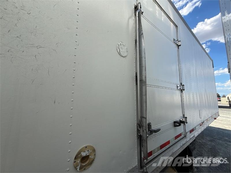 Utility VS2RA 48 ft x 102 in T/A Refrigerated Trailer 冷凍冷蔵トレーラー