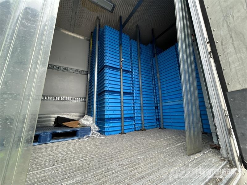 Utility VS2RA 48 ft x 102 in T/A Refrigerated Trailer Piekabes ar temperatūras kontroli