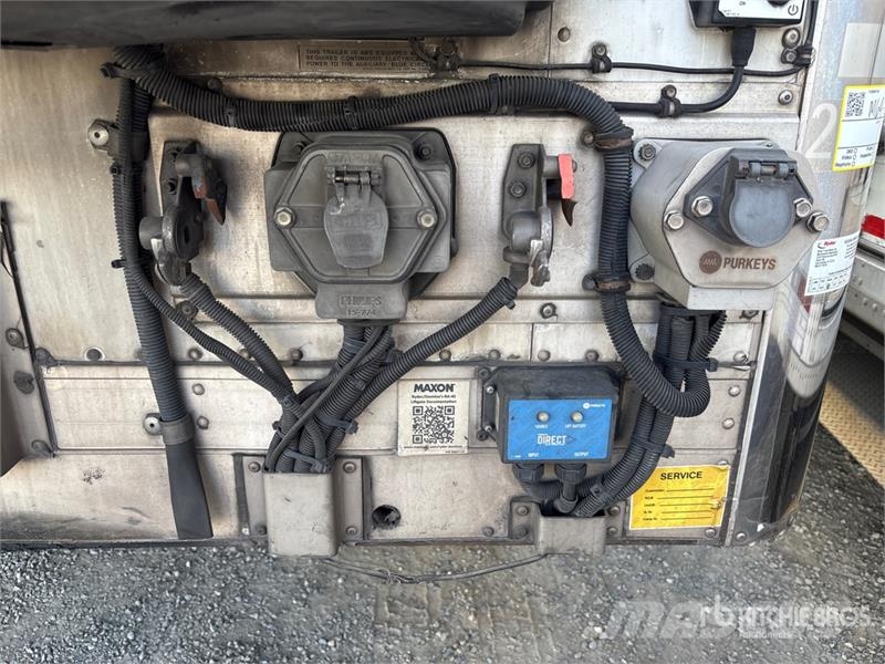 Utility VS2RA 48 ft x 102 in T/A Refrigerated Trailer 冷凍冷蔵トレーラー