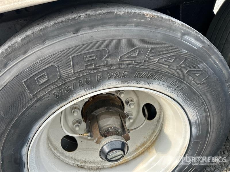 Utility VS2RA 48 ft x 102 in T/A Refrigerated Trailer Hladilne polprikolice