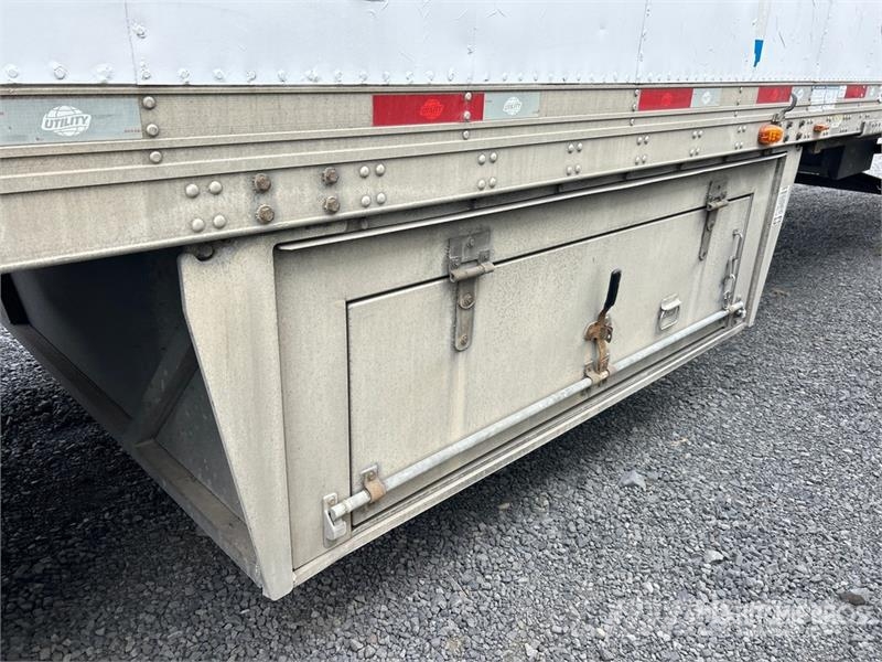 Utility VS2RA 48 ft x 102 in T/A Refrigerated Trailer Piekabes ar temperatūras kontroli