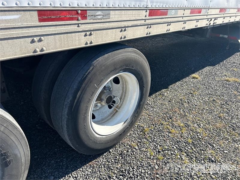 Utility VS2RA 48 ft x 102 in T/A Refrigerated Trailer Hladilne polprikolice