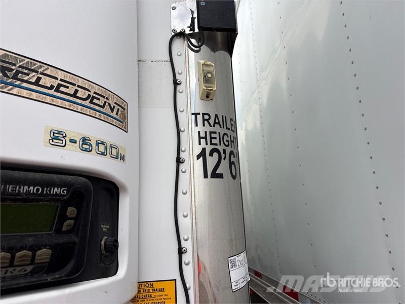 Utility VS2RA 48 ft x 102 in T/A Multi -Temp Refrigerated  Puspriekabės su izoterminiu kėbulu